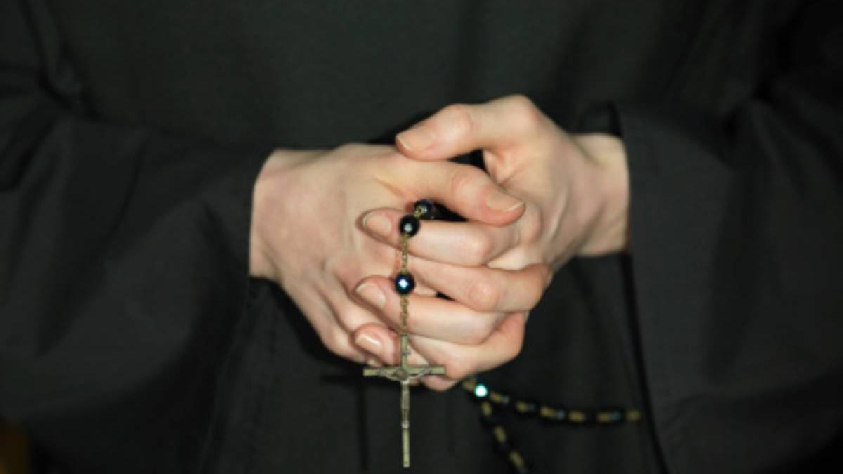 maicuta falsa ploiesti credinciosi replica pocnituri mobila