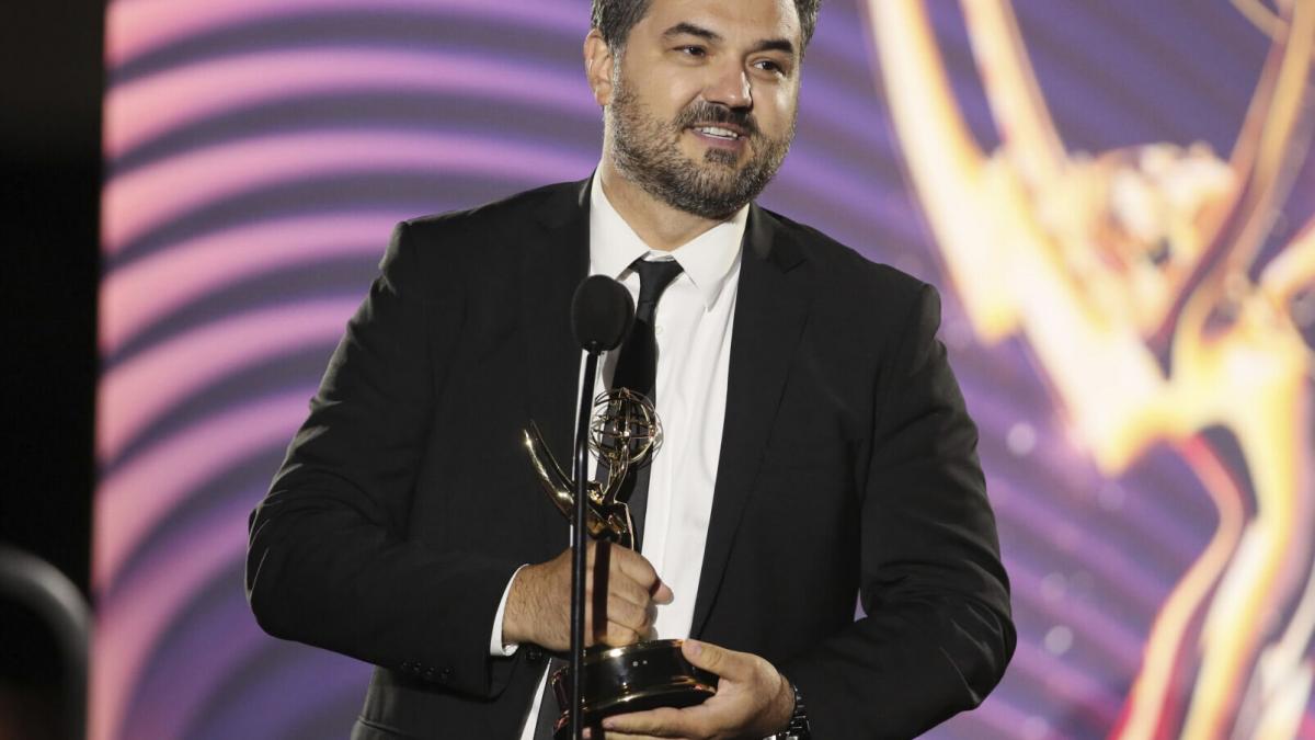 premiul emmy regizor roman