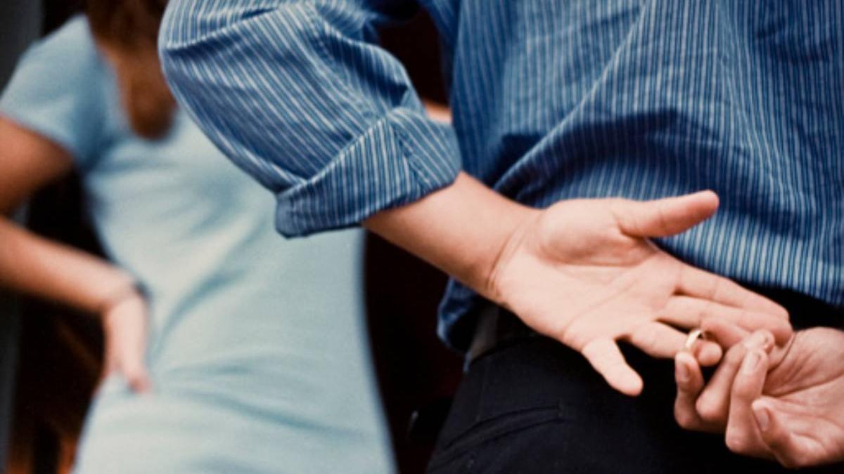 sotie angajeaza amanta thailanda