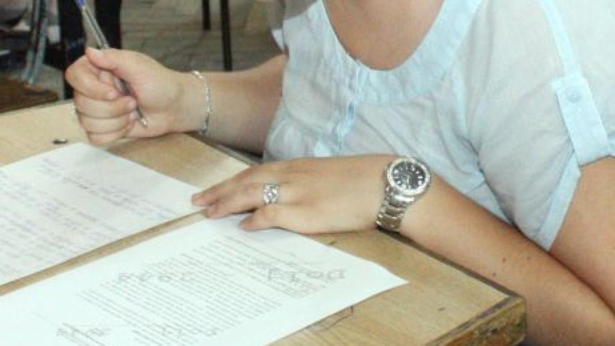 incepe bacalaureatul de toamna peste 35 000 de candidati inscrisi