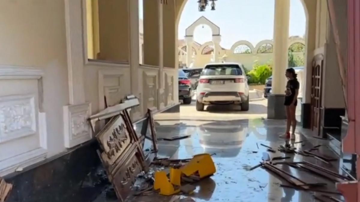 imagini dezastru rafuiala clanuri romi lugoj