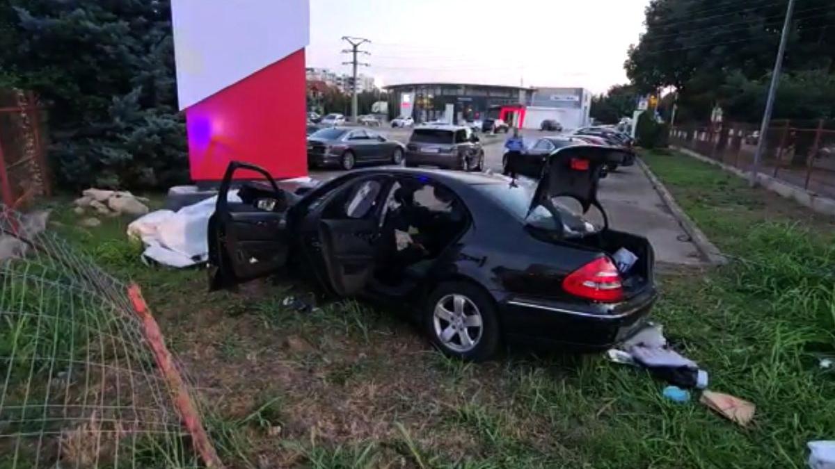 tanar a murit accident constanta sapte tineri mercedes