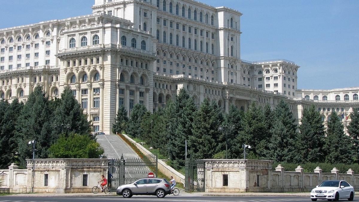 restrictii circulatie bucuresti weekend 20 21 august 2022