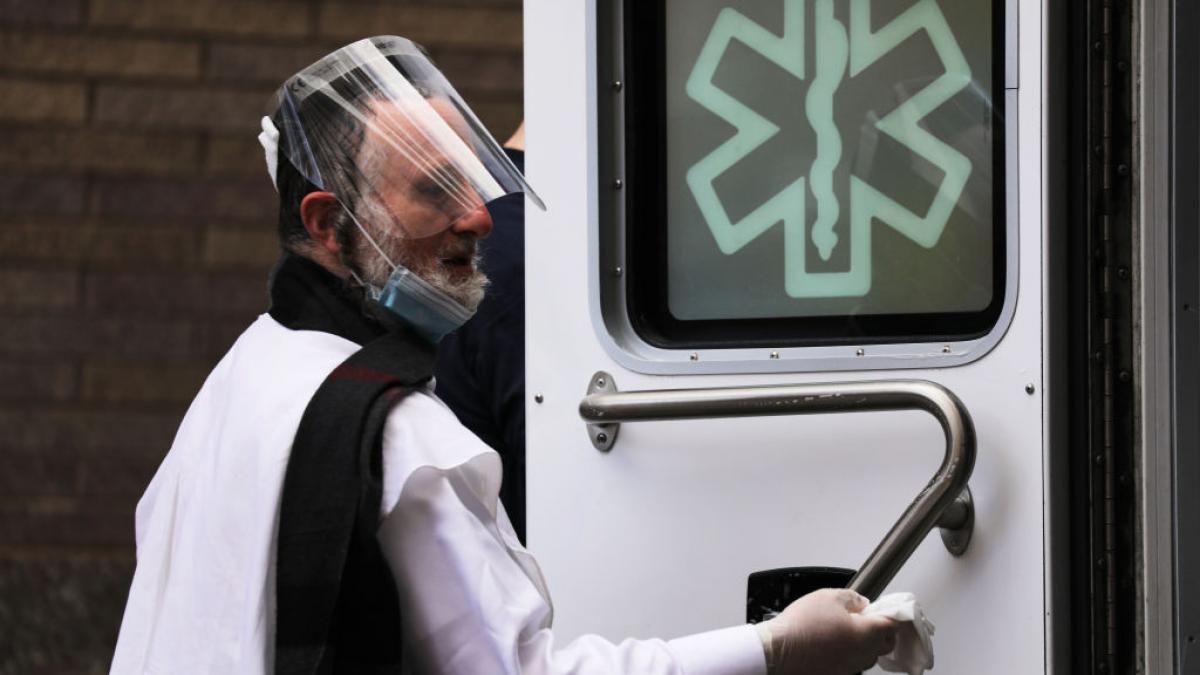 mireasa gravida murit nunta femeia externase sectia covid