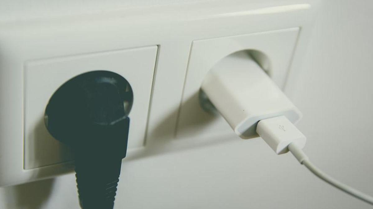 fiu primar suceava bransat ilegal retea electrica