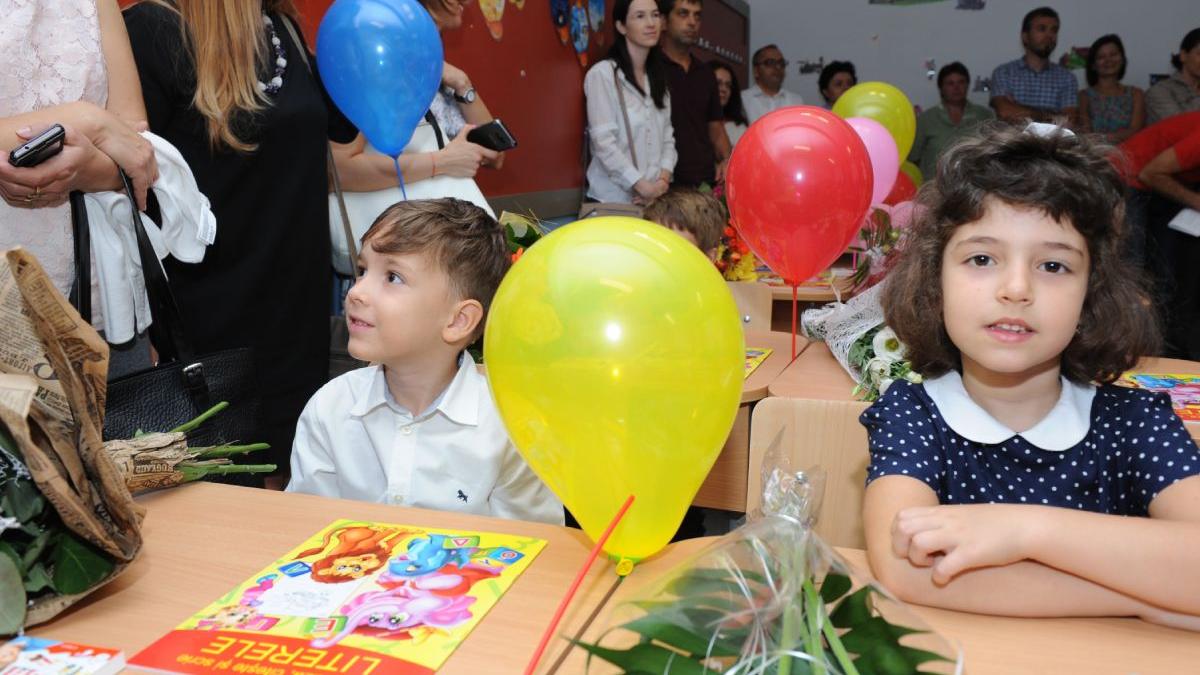 calendarul anului scolar 2022 2023 judet