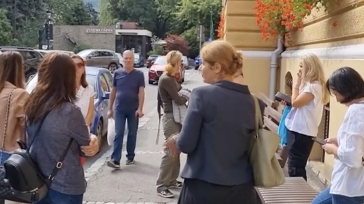 proteste scoala brasov parinti elevi revoltati invata 3 schimburi