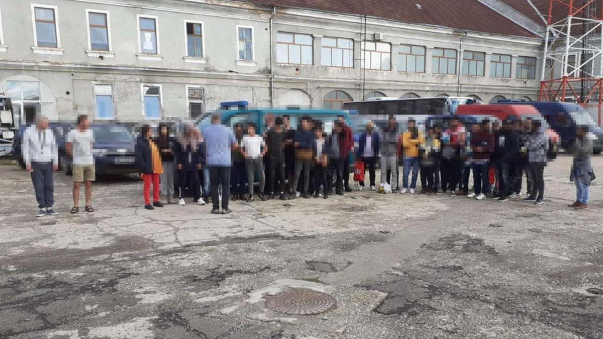 politisti frontiera satu mare migranti frontiera romania