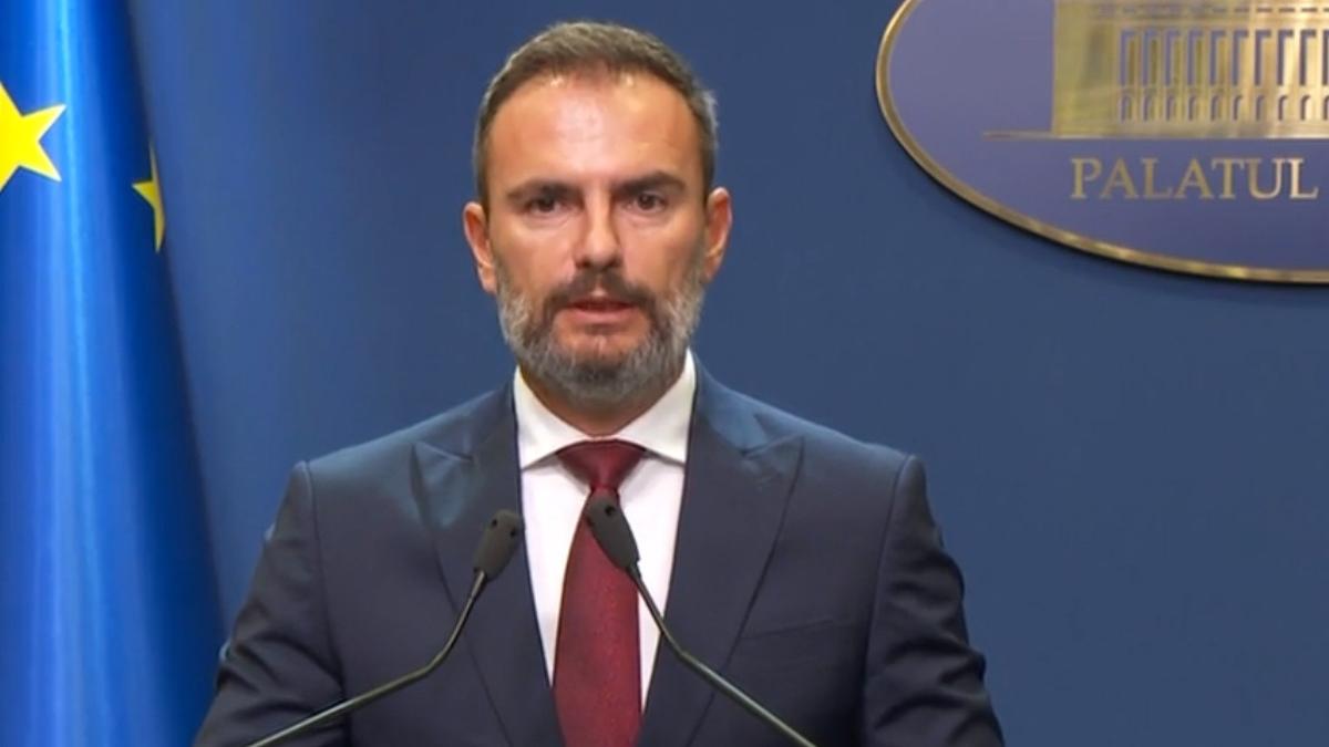 solutii pasageri guvern suspendarea zborurilor blue air