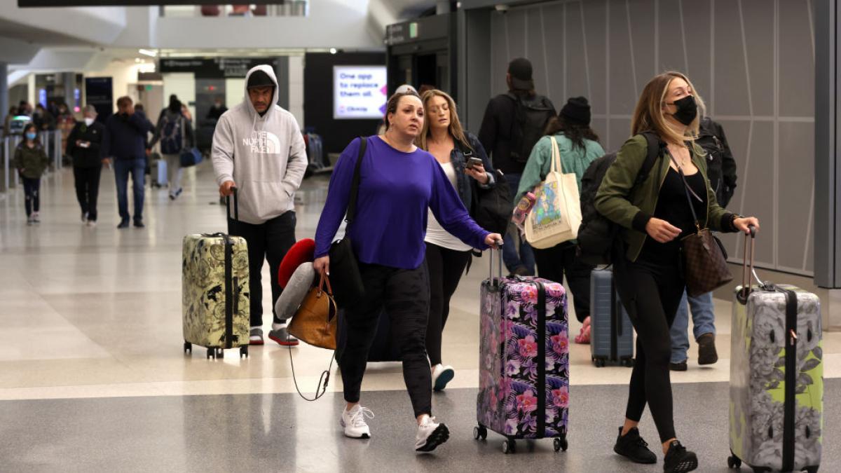 bossule nenorocit nici bani nu avem tensiune uriasa aeroportul otopeni