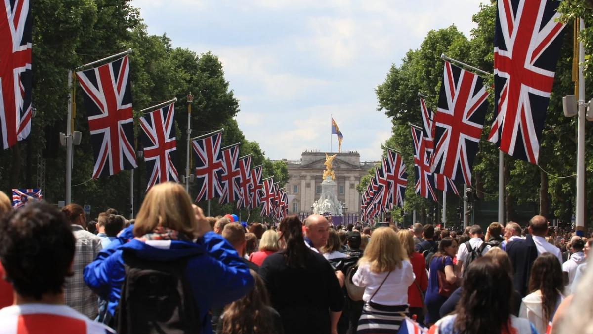 queens-platinum-jubilee-7238698_1280