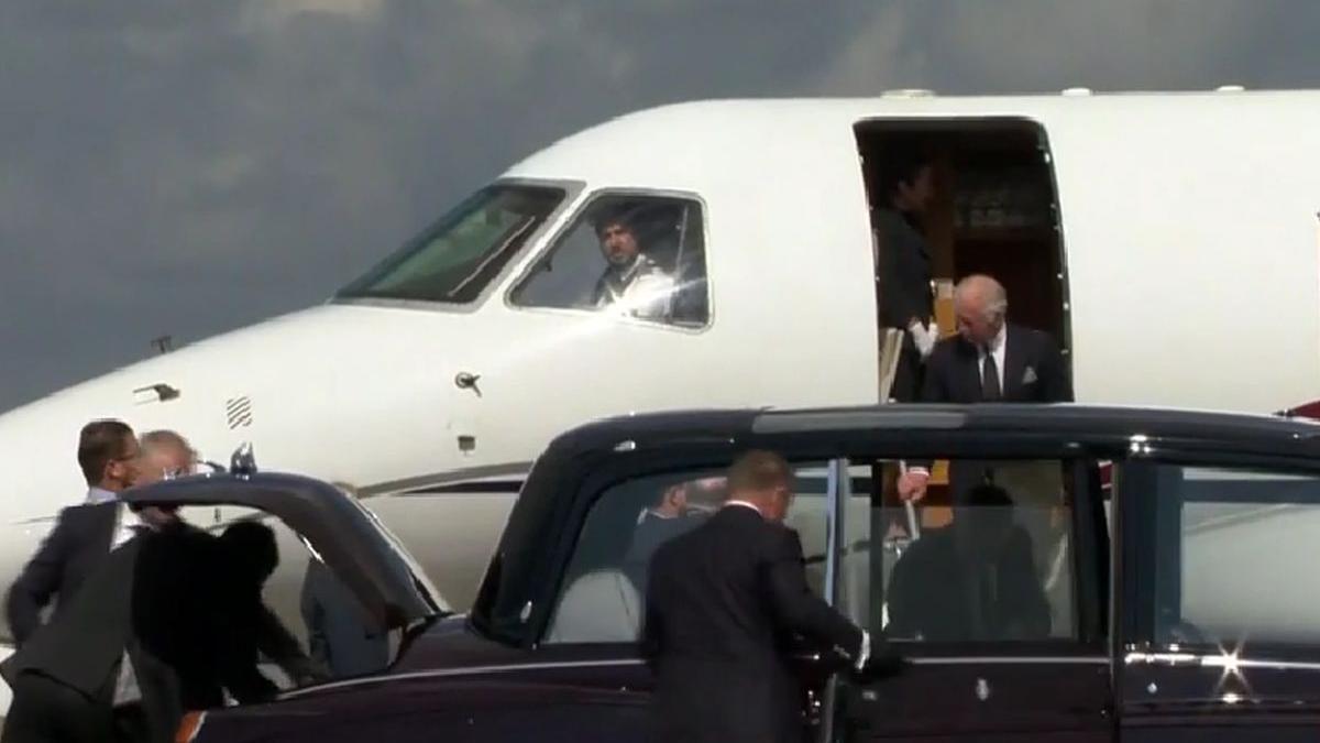 charles londra epoca monarhica