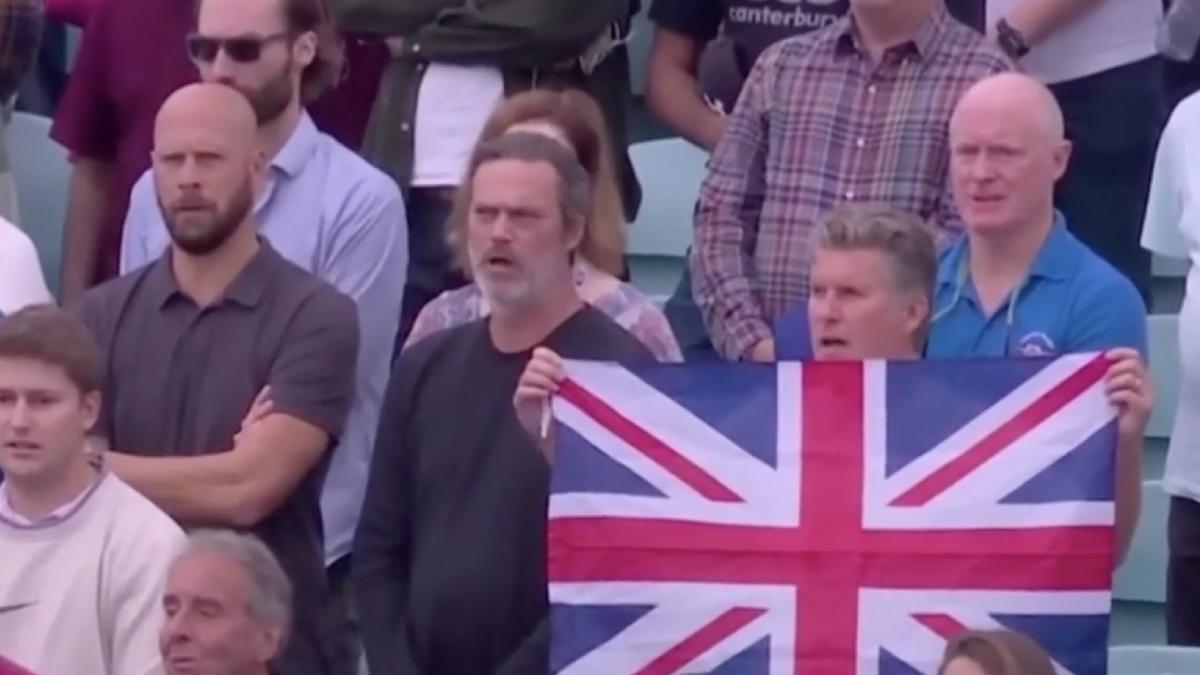 imn god save the king cantat in premiera stadion londra