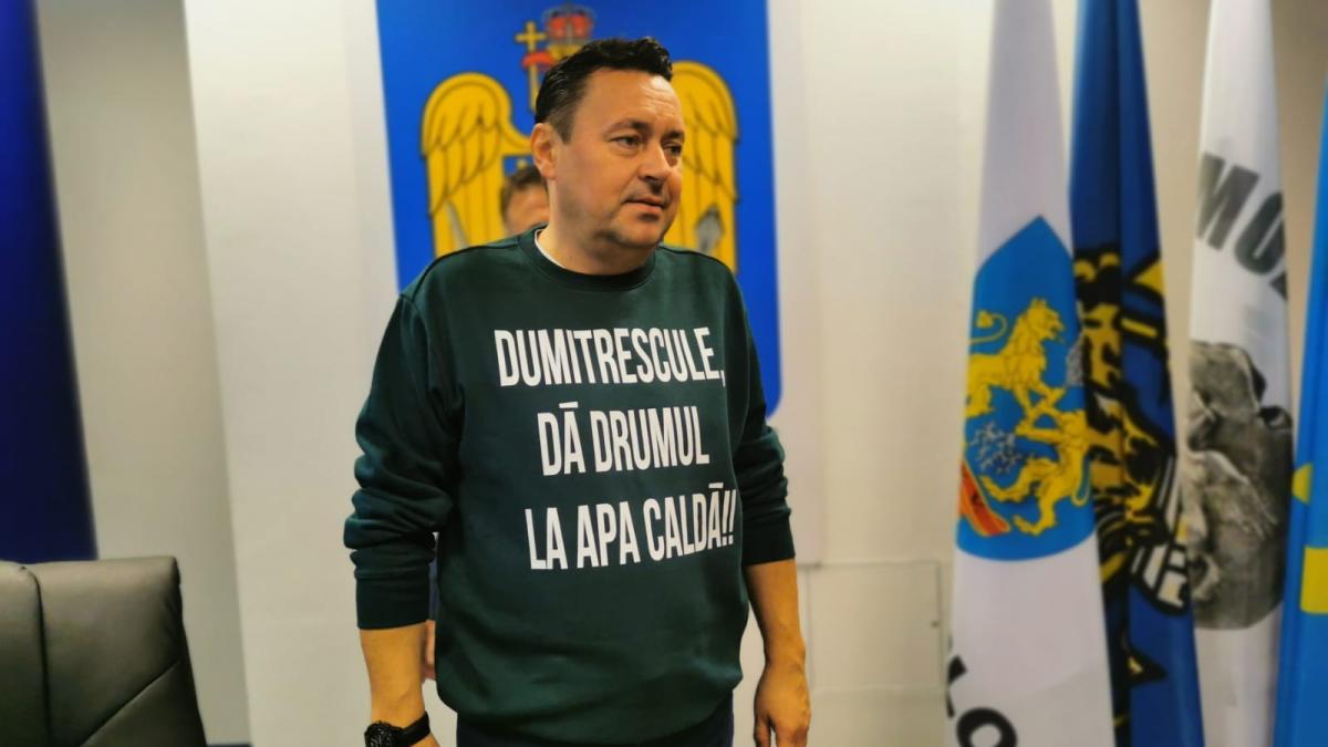 primarul ploiestiului protest inedit pentru reluarea furnizarii apei calde