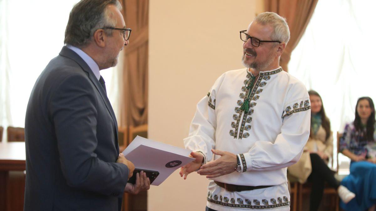 arta camasii altita element identitate culturala romania republica moldova