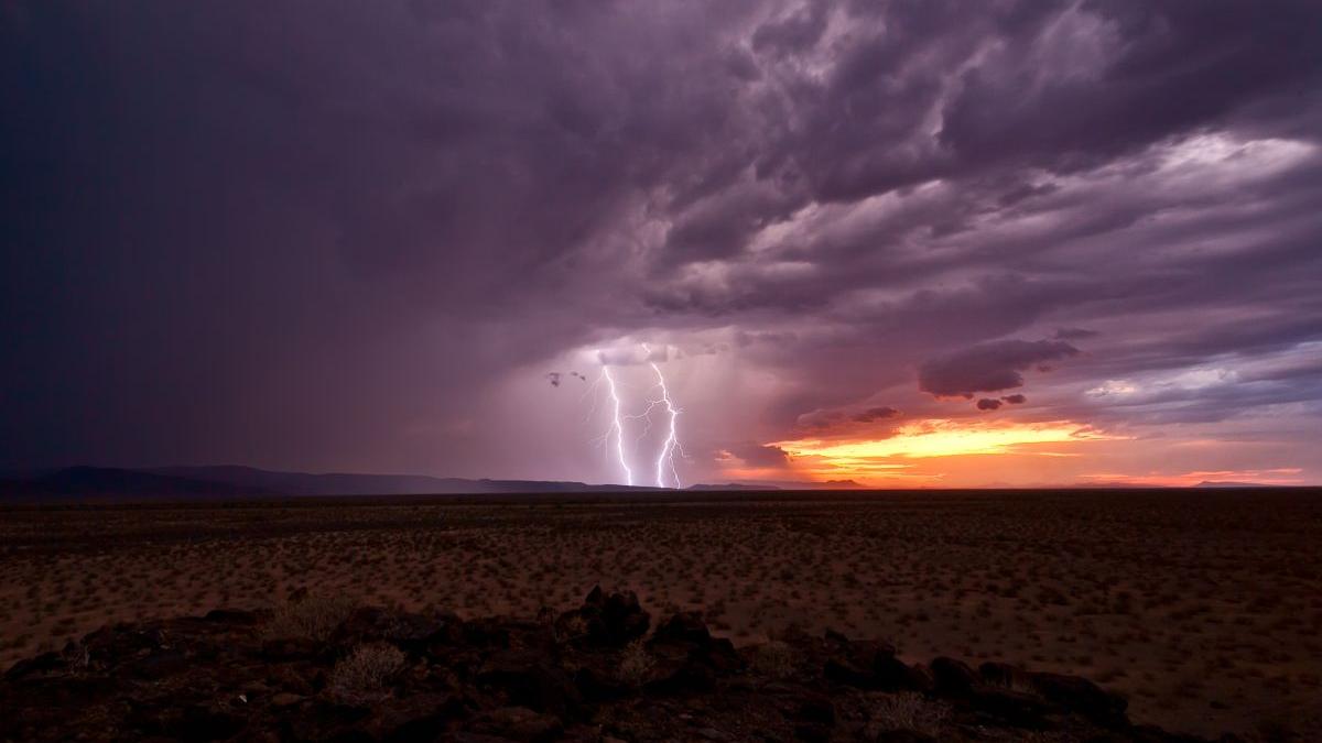 avertizare meteo anm cod portocaliu ploi abundente furtuni 15 septembrie 2022
