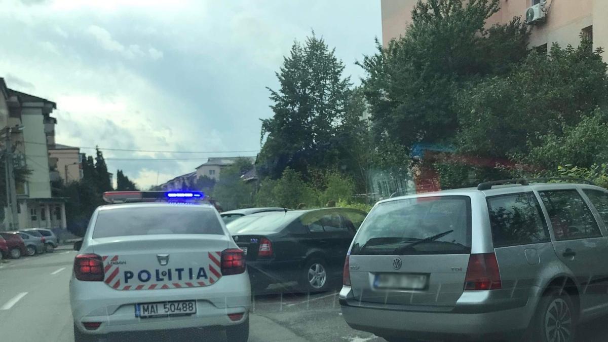 fetita doi ani cazut etaj 4 bloc baia mare