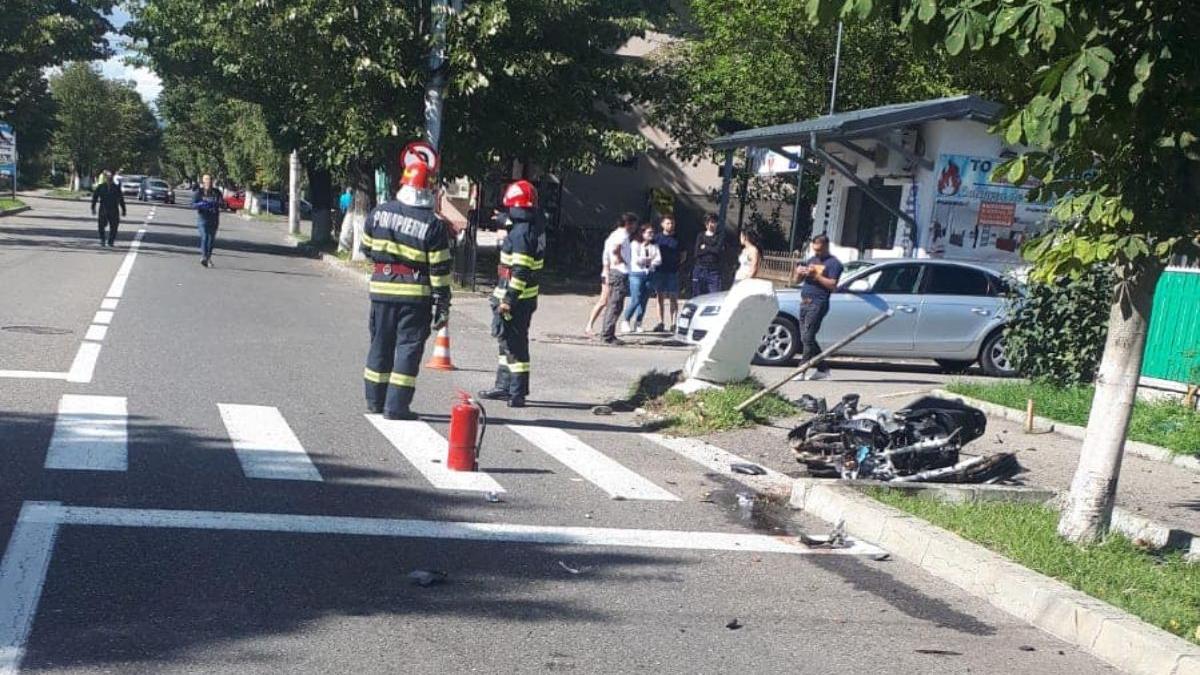 tanar motocicleta borna kilometrica accident campina prahova