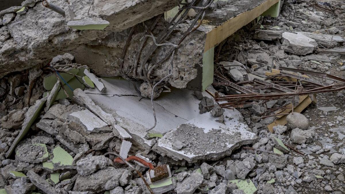 depozit prabusit brazilia noua morti