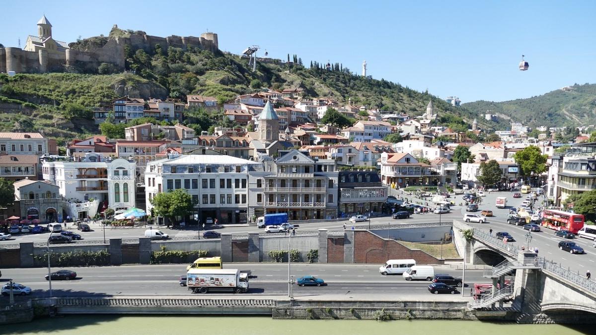 rusii nu sunt primiti baruri georgia decat cu declaratie anti putin