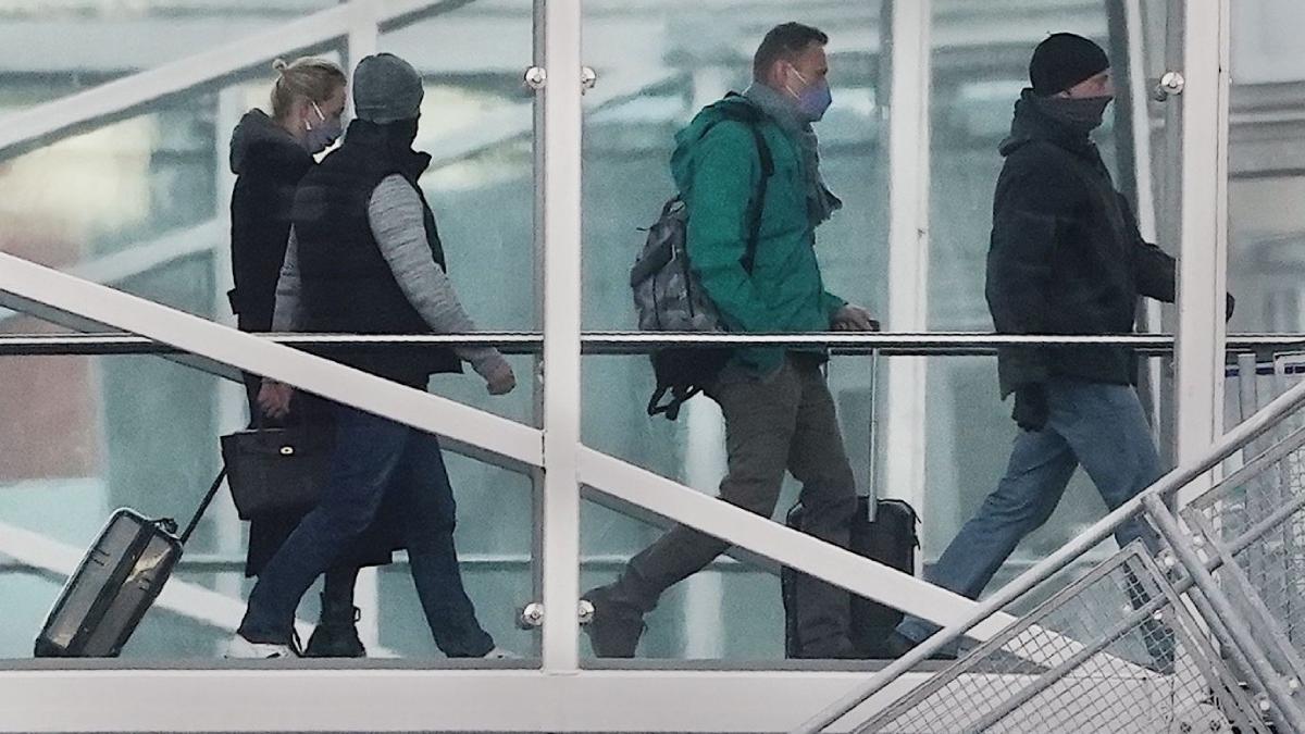 rusi fuga din tara dupa anunt putin mobilizare bilete avion epuizate