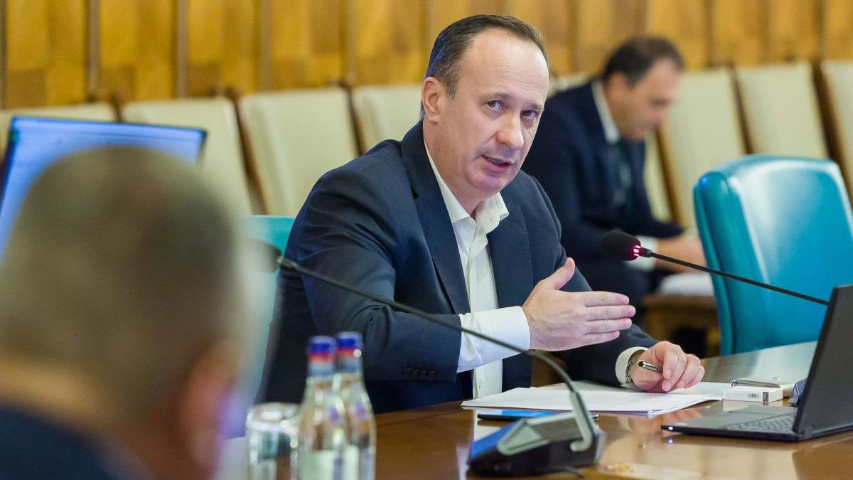 adrian caciu fmi revizuire sus prognoza crestere economica romania