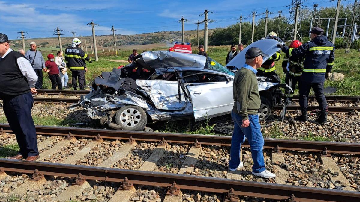 masina soferita incepatoare accident tren rosiesti vaslui