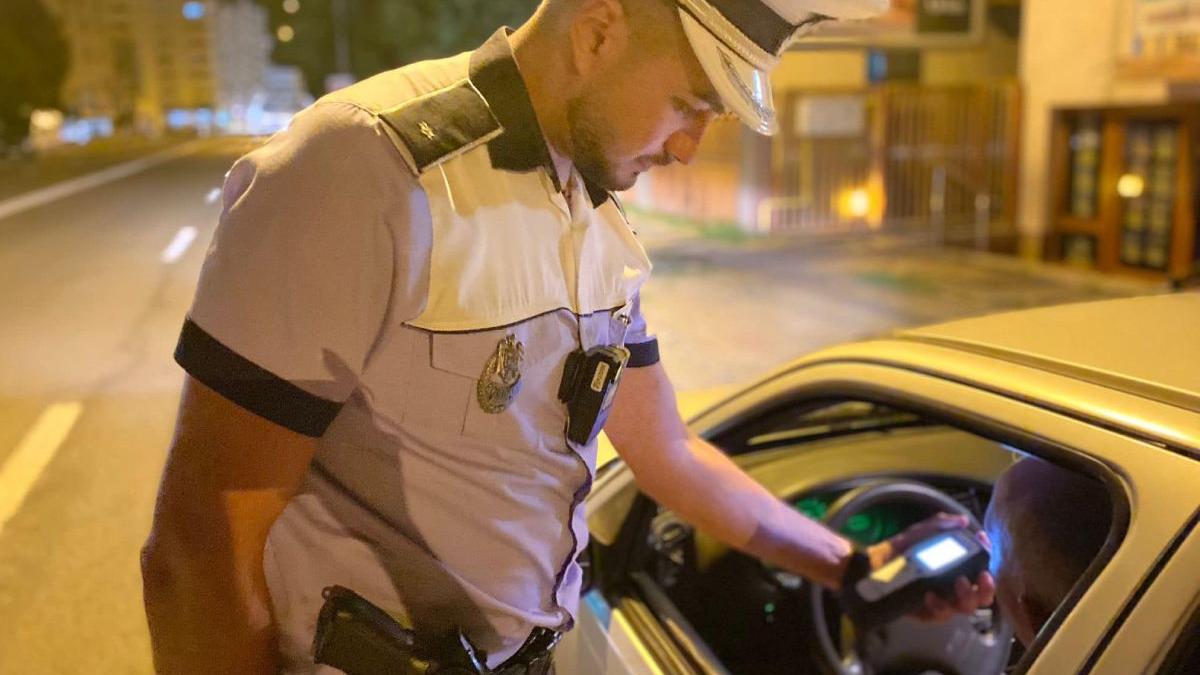 sofer bucuresti batut record uimit politisti