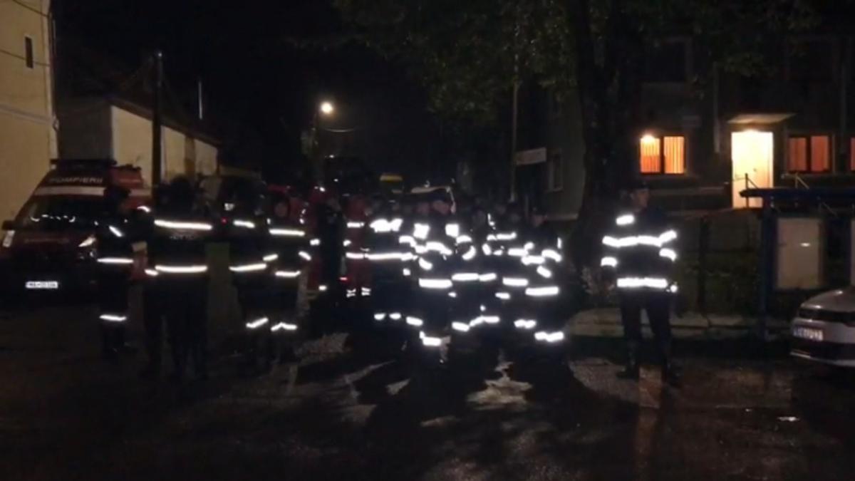 alerta baraj rosia montana populatie evacuata mesaj ro alert