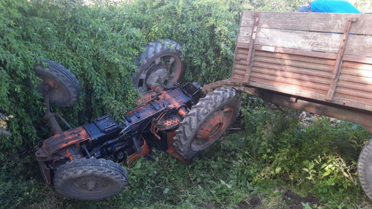 barbat mort strivit tractor arad