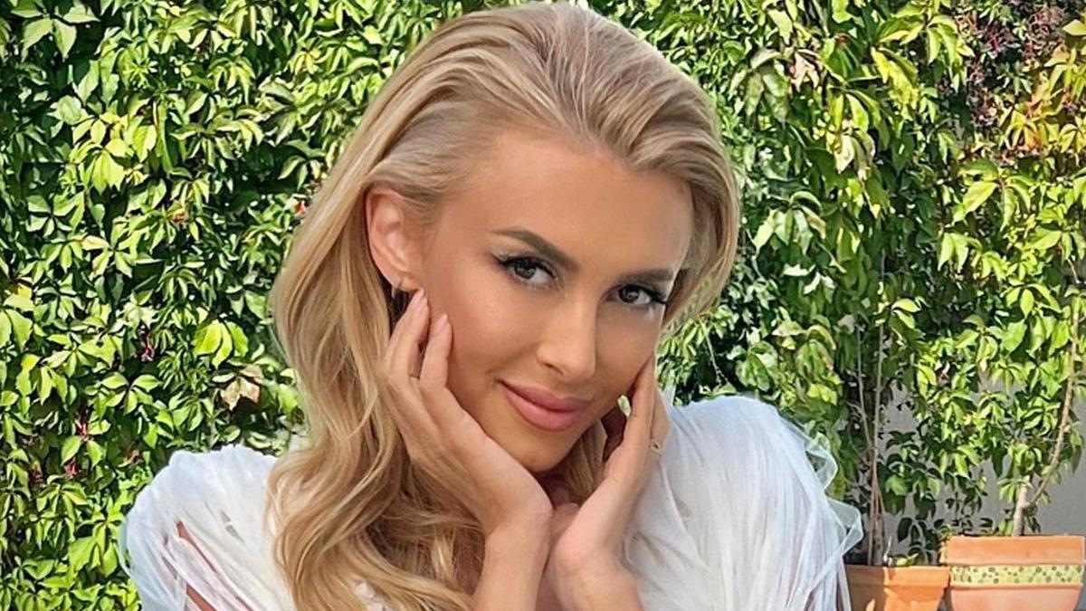 andreea balan obicei ten perfect