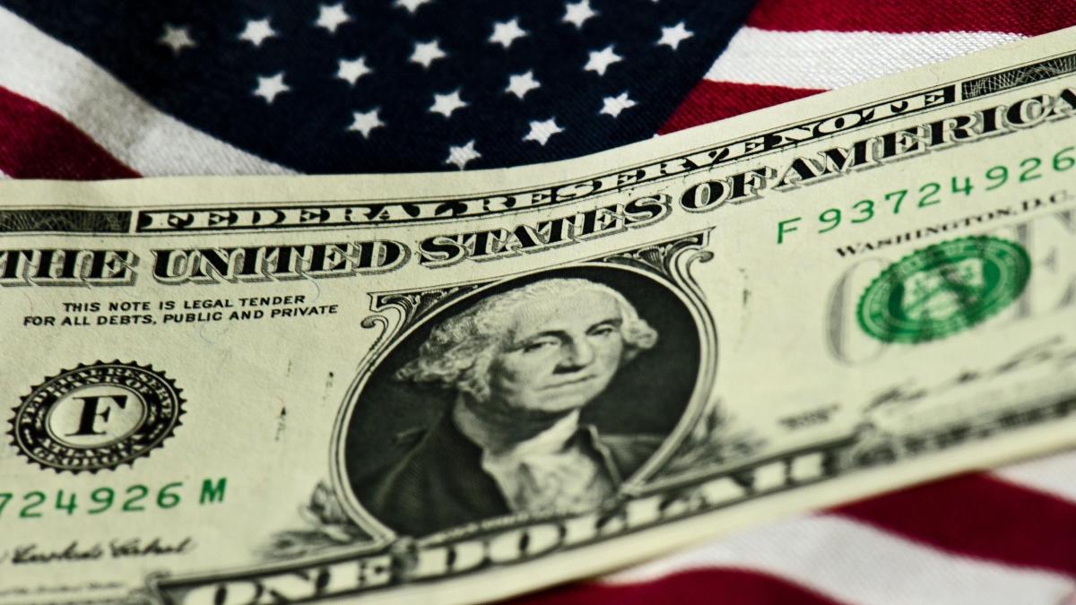 curs valutar bnr 4 octombrie 2022