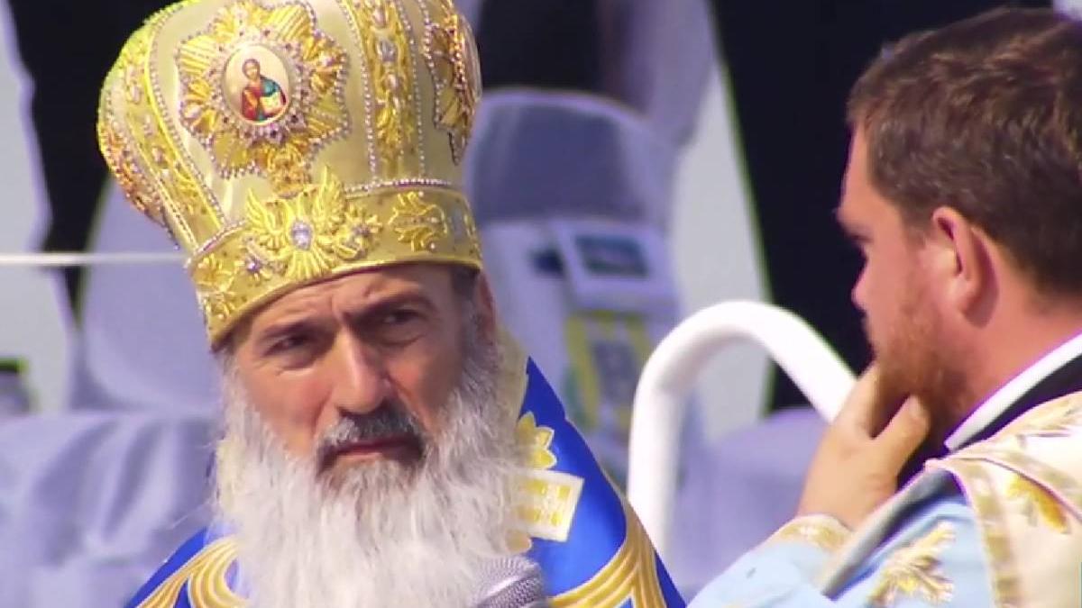 ips teodosie calugar amant