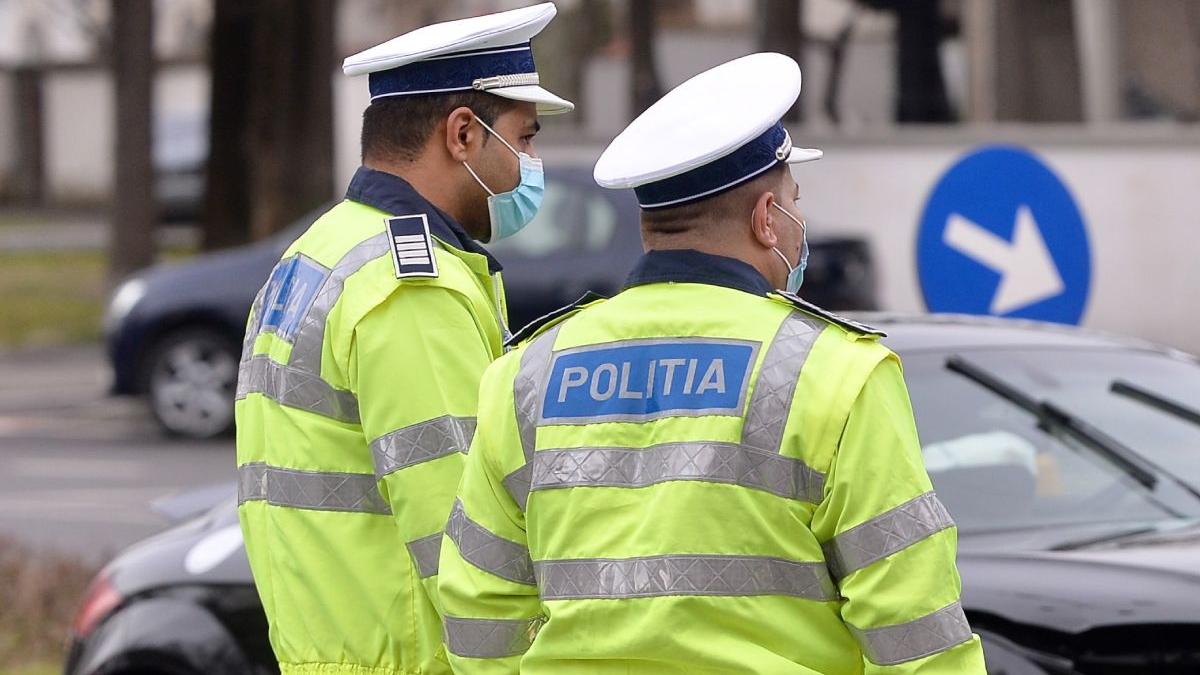 copil 12 ani dolj furat masina parinti fugit politisti