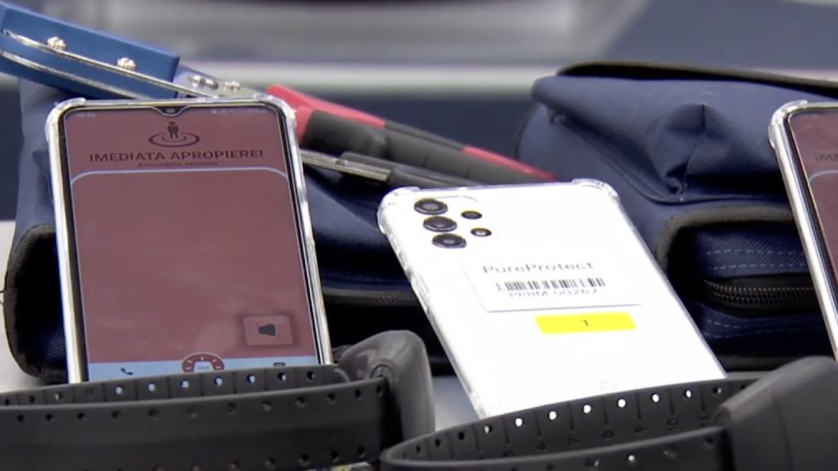 primul bataus femei monitorizat baratara electronica romania distrus dispozitiv