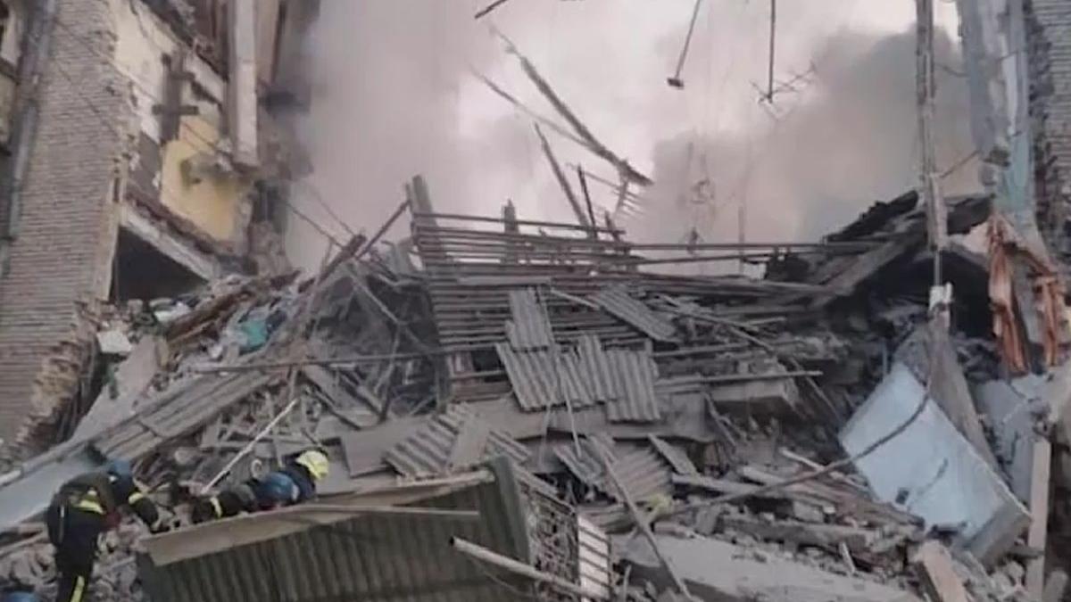 zaporojie bombardat intens anexare rusia nationalizarea centralei nucleare