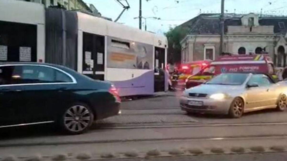 accident tramvai masini timisoara vatmanita macaz
