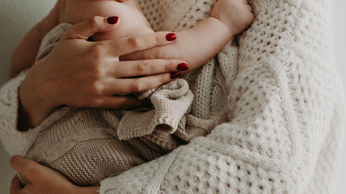 marturie mama copil medic ginecolog maternitate polizu mort incubator