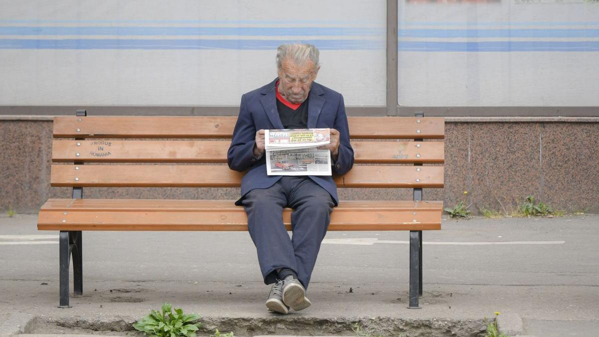 Cum afli data la care ieşi la pensie. Calcul simplu, în 2 minute, explicat pas cu pas, fără să mergi la ghişeu