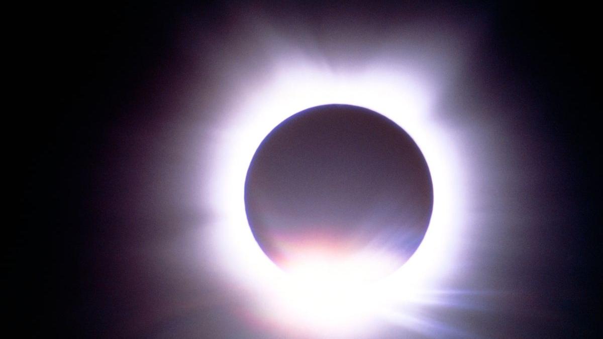 eclipsa soare romania 25 octombrie 2022