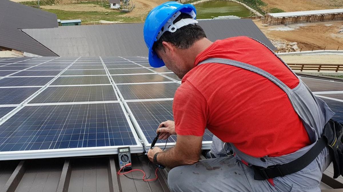 panouri fotovoltaice costuri factura curent