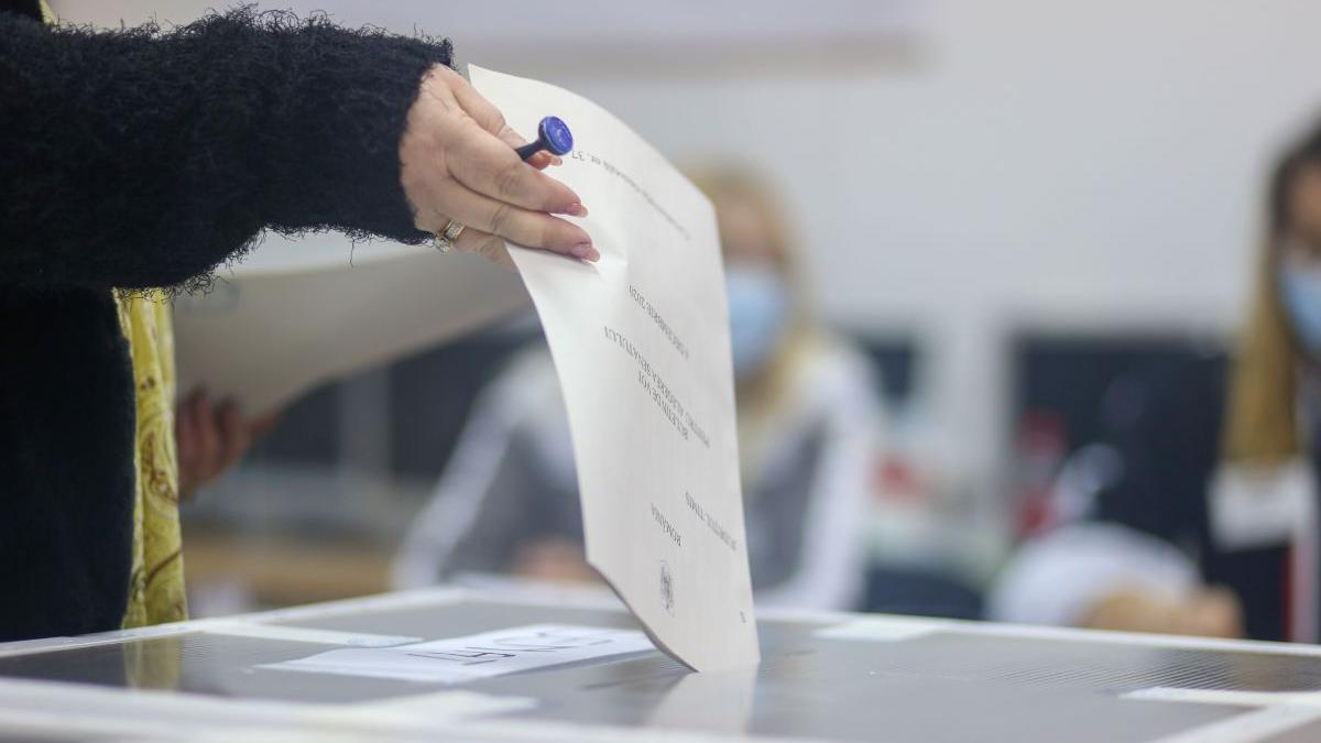 persoane condamnate definitiv nu mai pot candida alegeri locale parlamentare prezidentiale