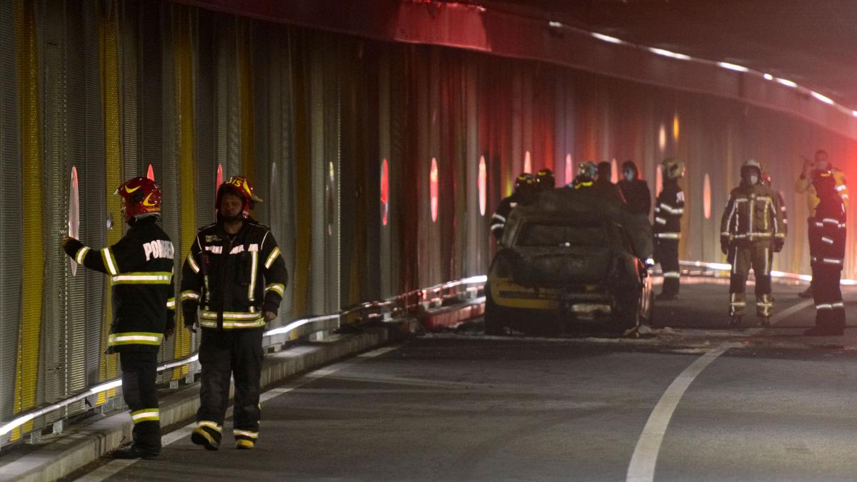 circulatia rutiera pasajul unirii inchisa pana joi masina incendiu