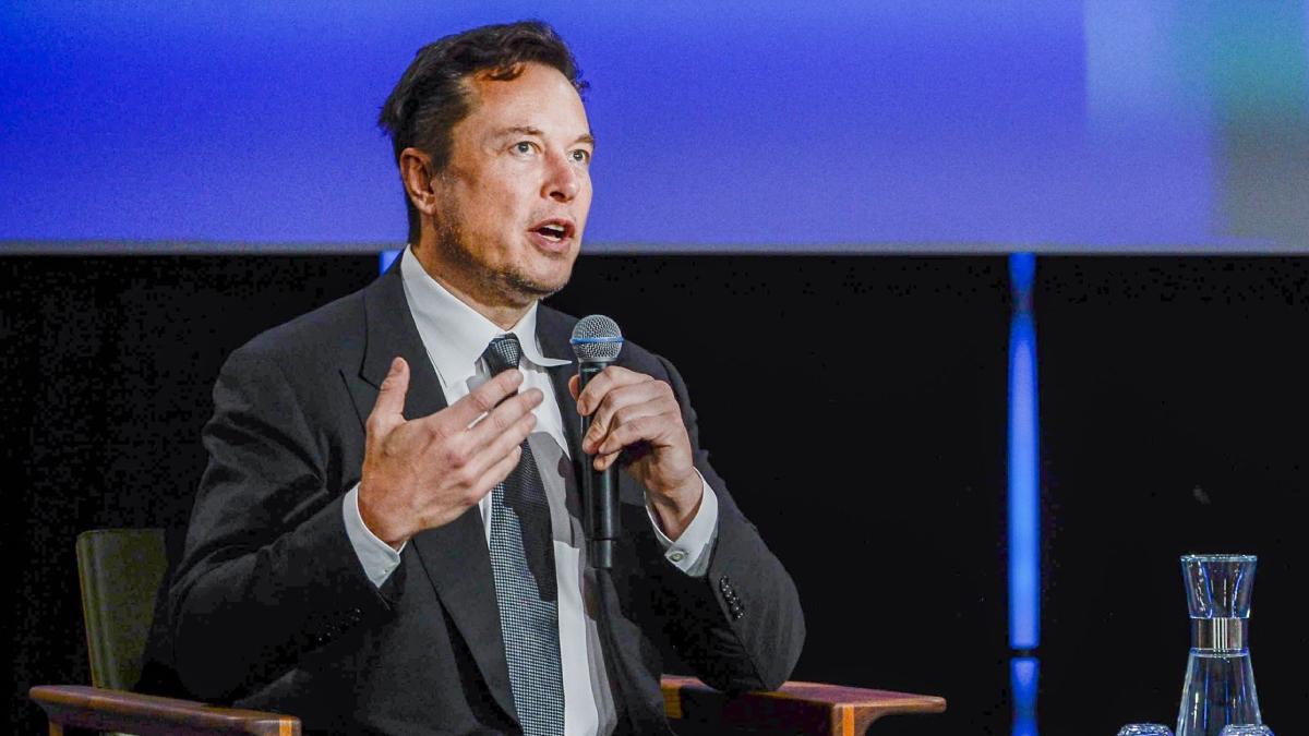 elon musk rusia va folosi arme nucleare pentru a nu pierde crimeea