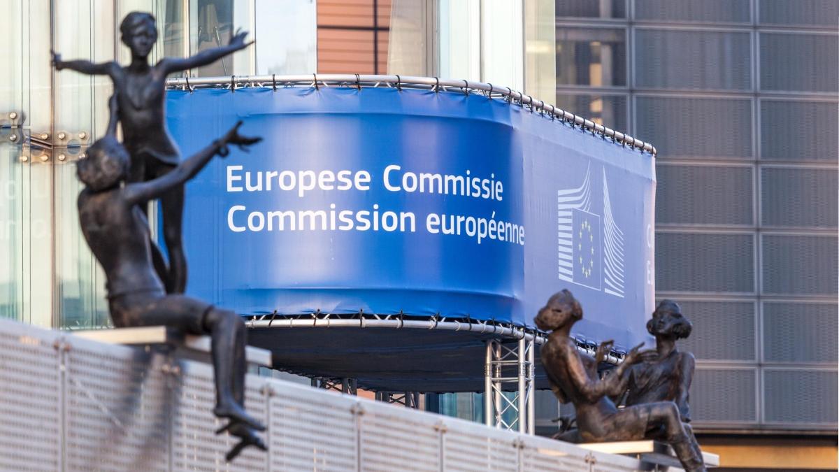 comisia europeana regulament urgenta masuri combatere preturi mari energie