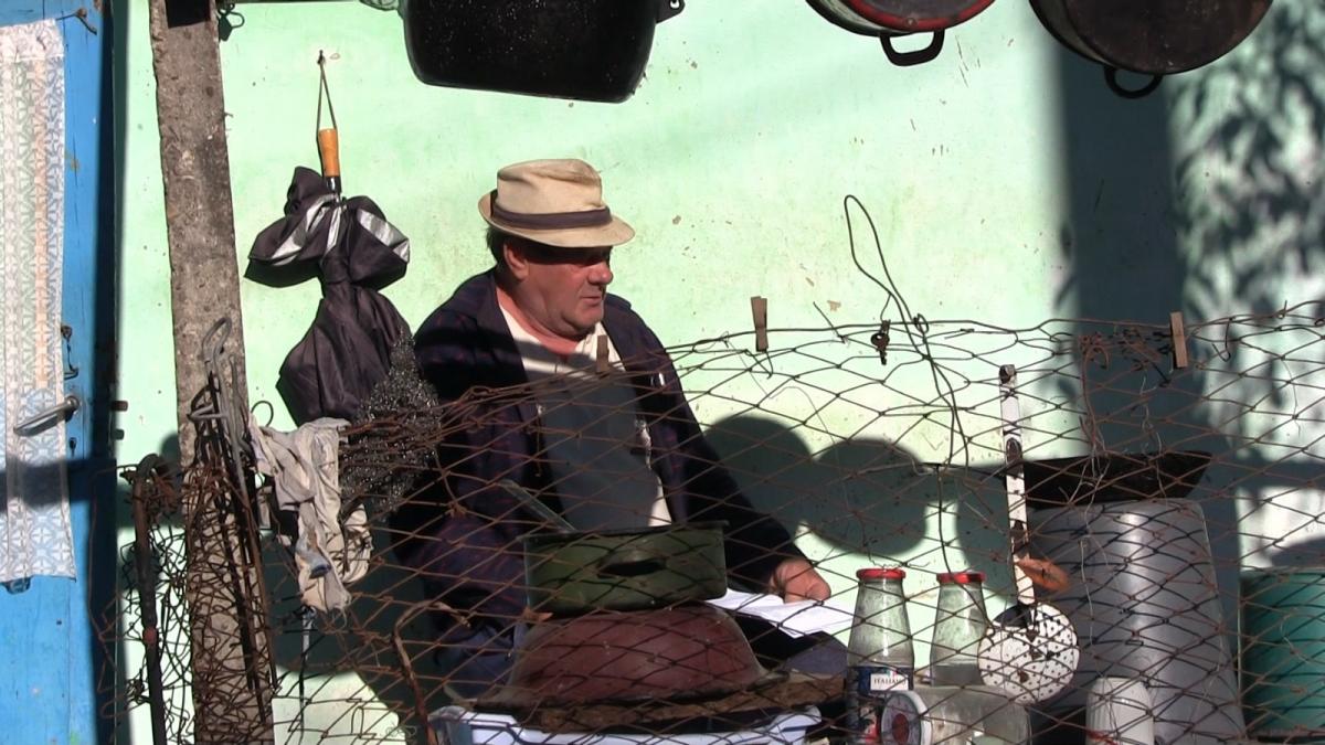 roman traieste 64 lei luna