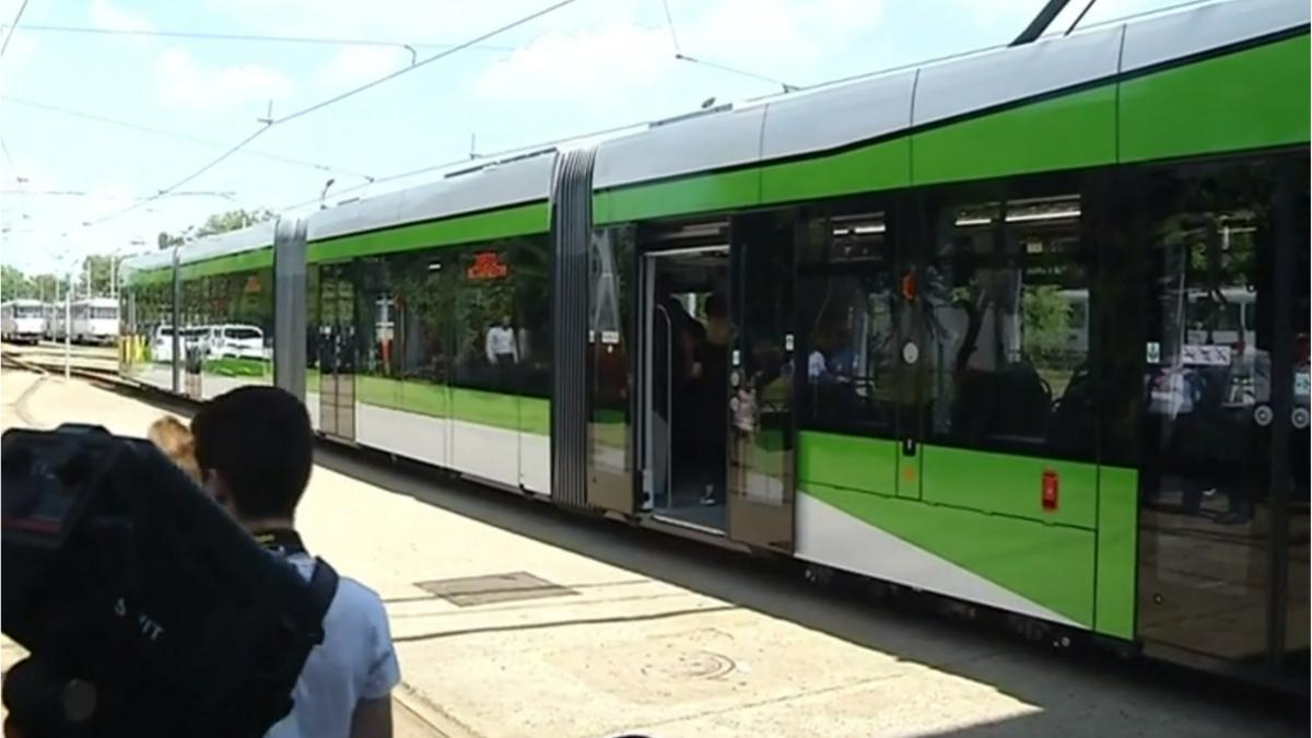 tramvaiele blocate bucuresti nicusor dan