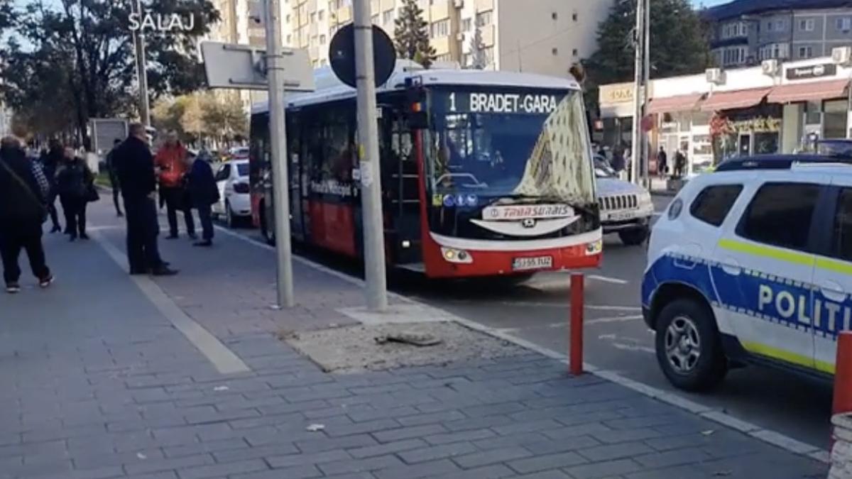 calatori raniti autobuz sofer franat brusc evita eccident zalau