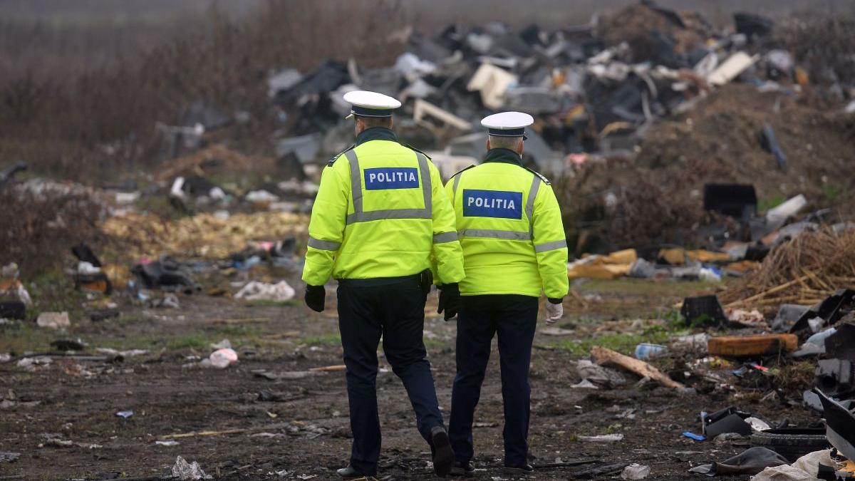 politist vaslui amor colega serviciu camp