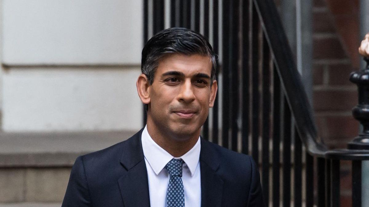 criza profunda rishi sunak regele charles